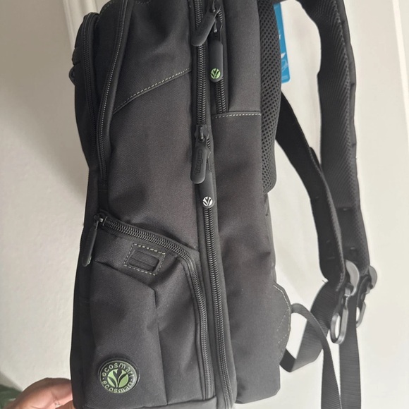 NWT Targus Spruce EcoSmart Checkpoint-Friendly Backpack - Picture 3 of 14